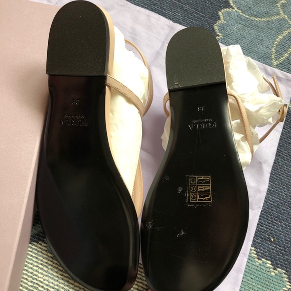 Furla soft pink patent t-strap sandal - Picture 5 of 8